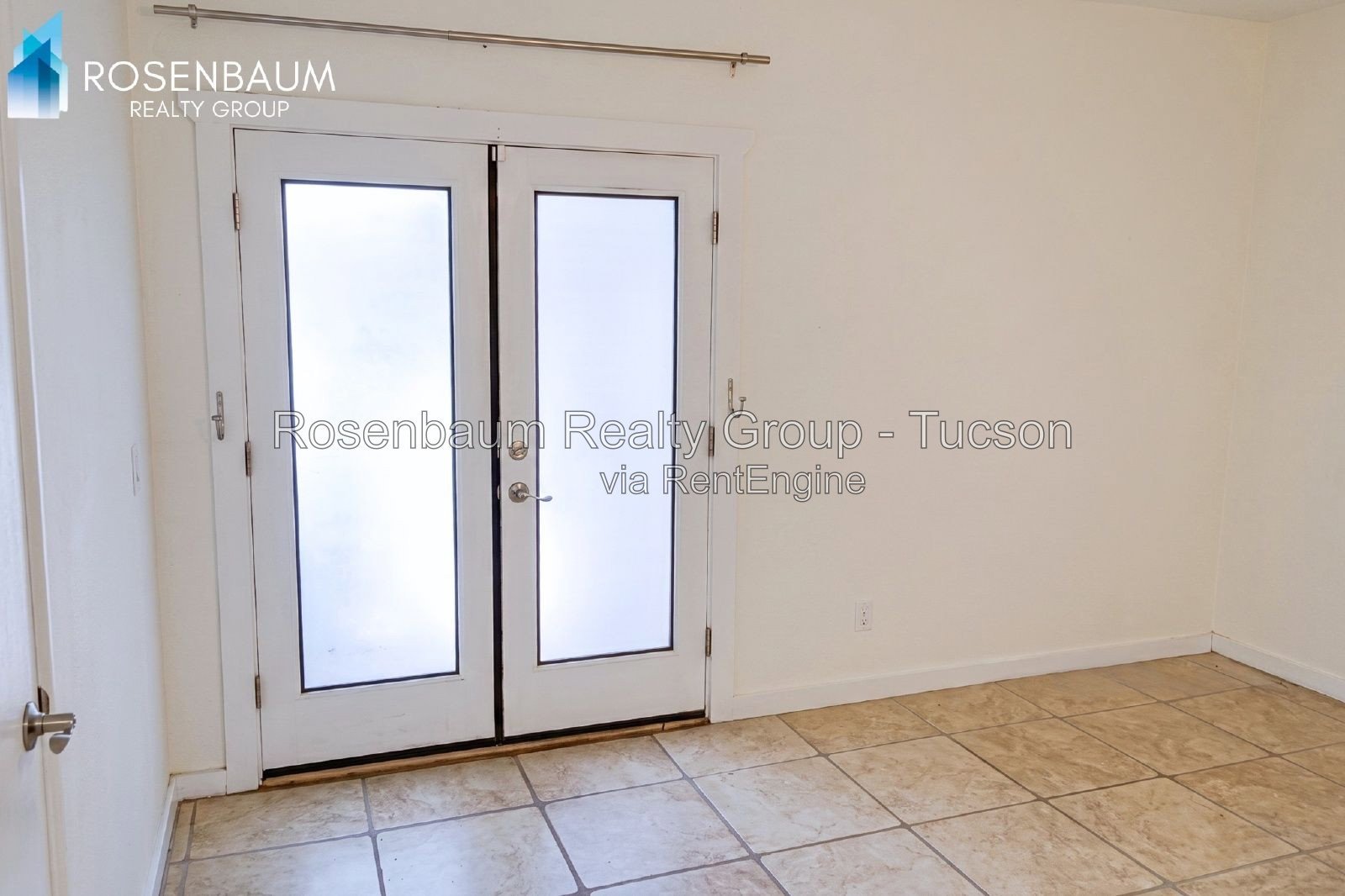 Charming 2-beds, 1-bath duplex nestled in Tucson’s Miles Neighborhood! property image