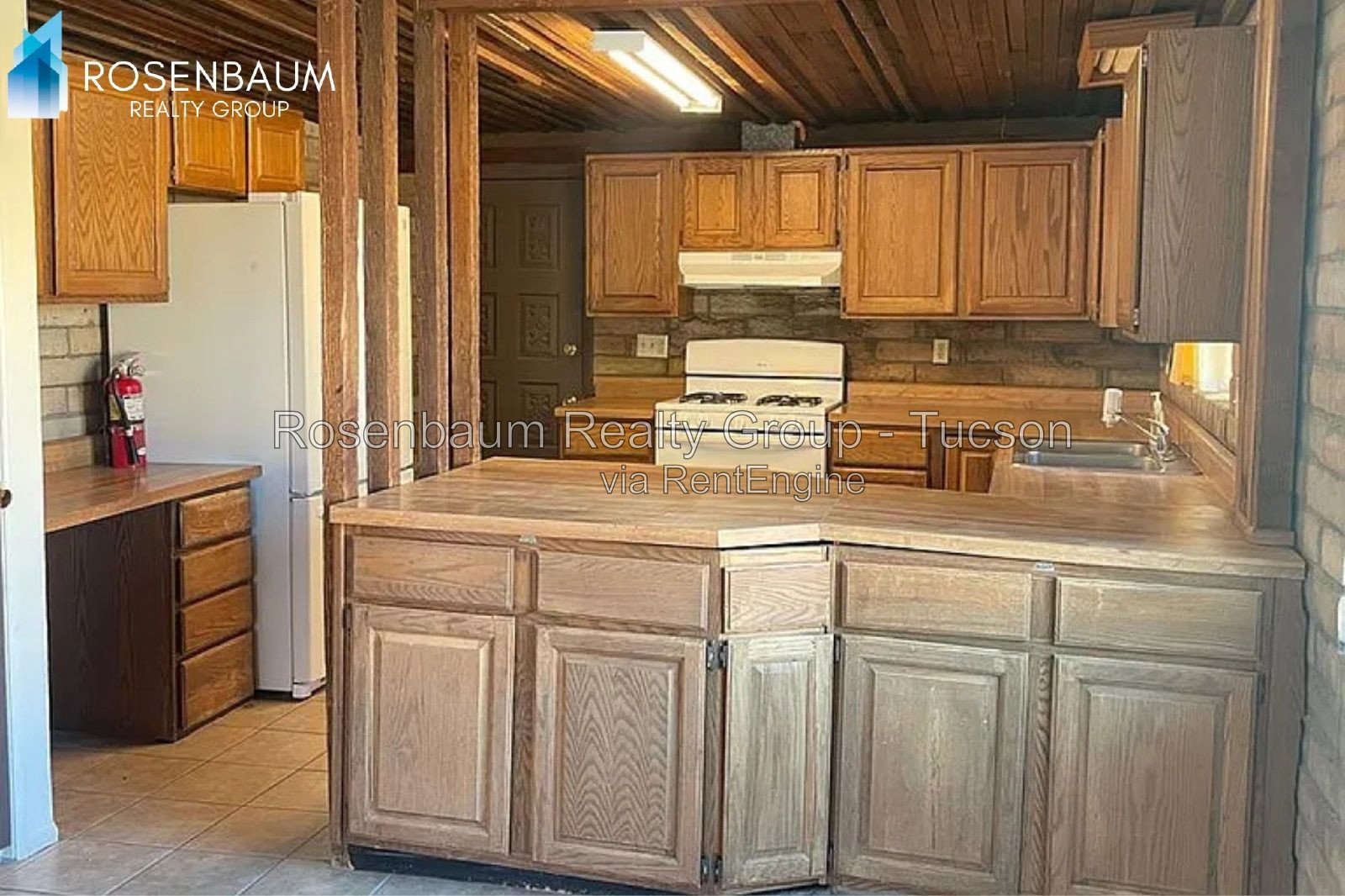 Charming Southwestern Single-Level Living in Central Tucson property image