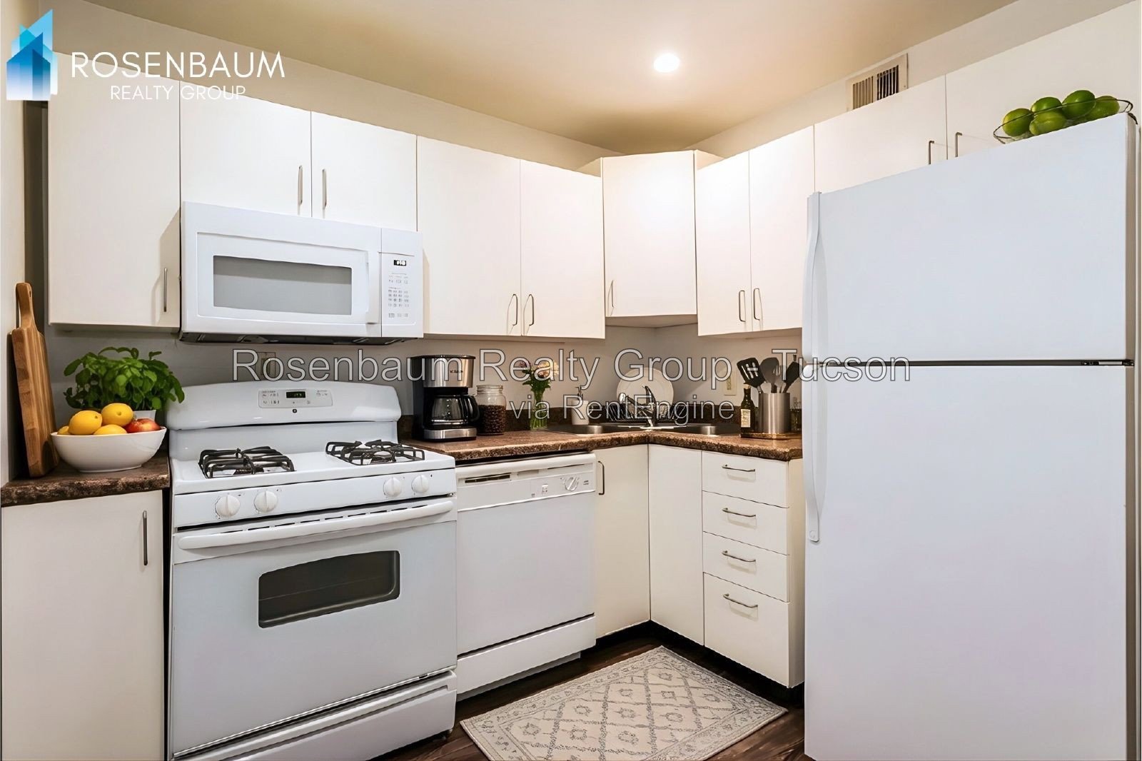 Charming 1-bed, 1-bath upstairs apartment in the heart of Tucson! property image