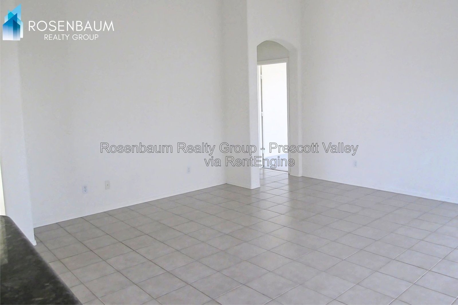 Beautiful 3-bedrooms, 2-baths home in the sought-after Pronghorn Ranch Community! property image