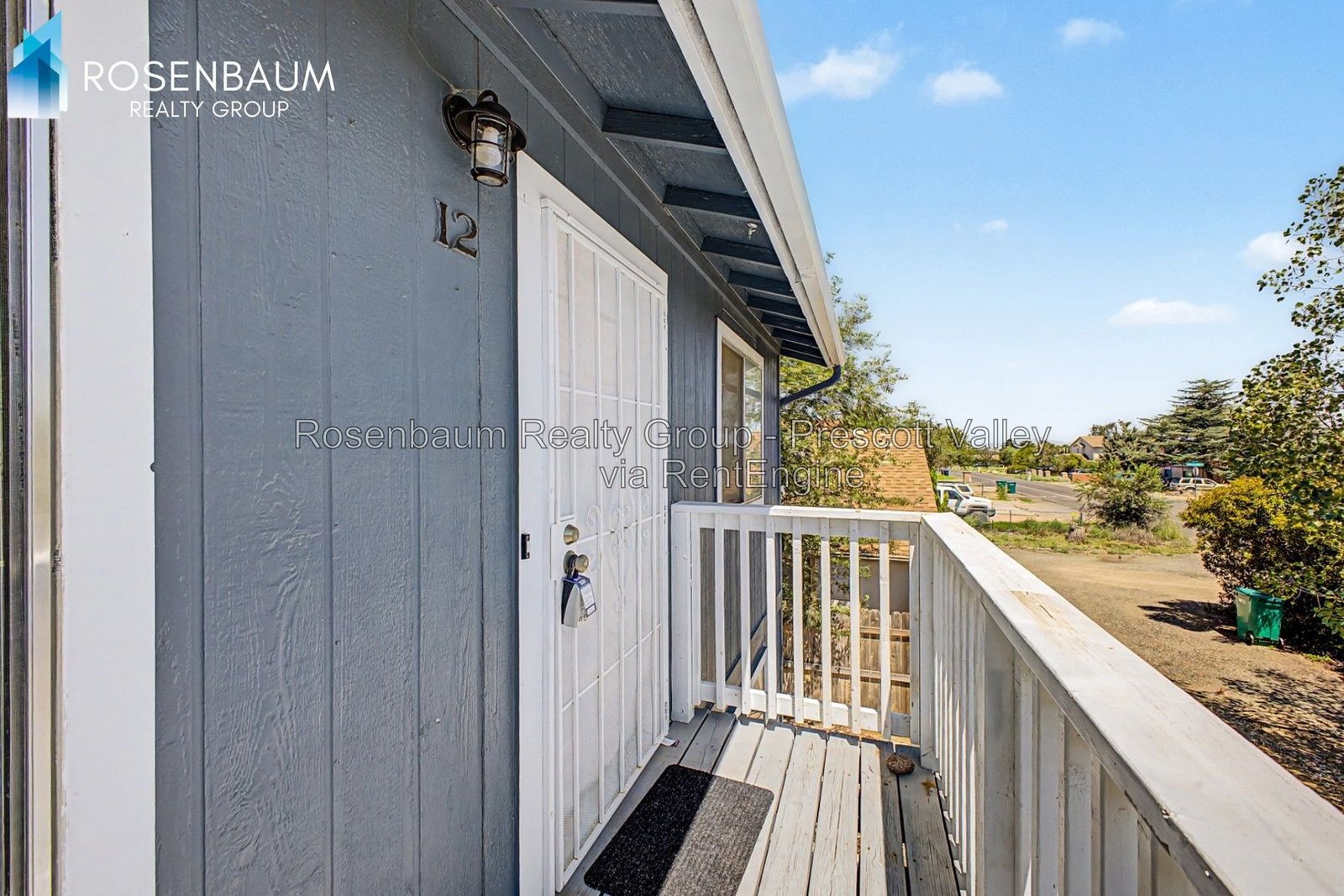Charming 2-bedrooms, 1-bath upstairs apartment in the heart of Prescott Valley! property image