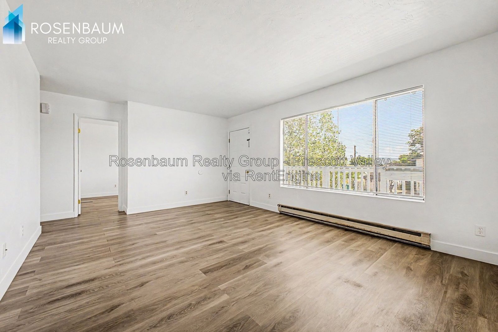Charming 2-bedrooms, 1-bath upstairs apartment in the heart of Prescott Valley! property image