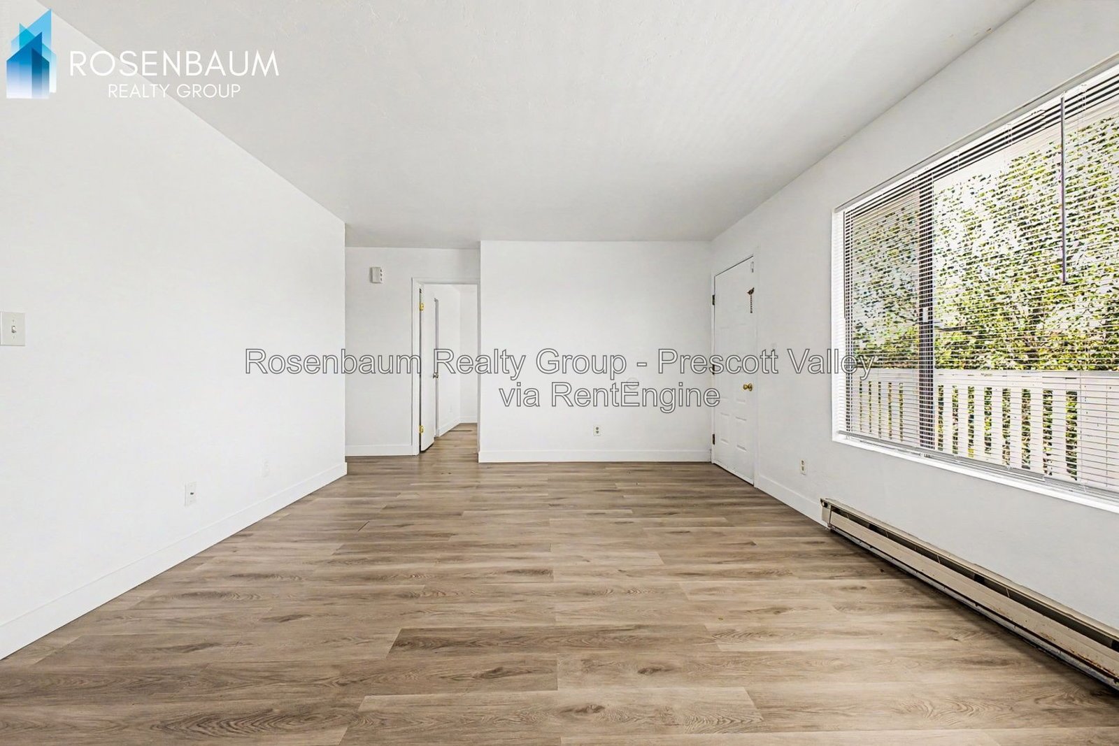 Charming 2-bedrooms, 1-bath upstairs apartment in the heart of Prescott Valley! property image