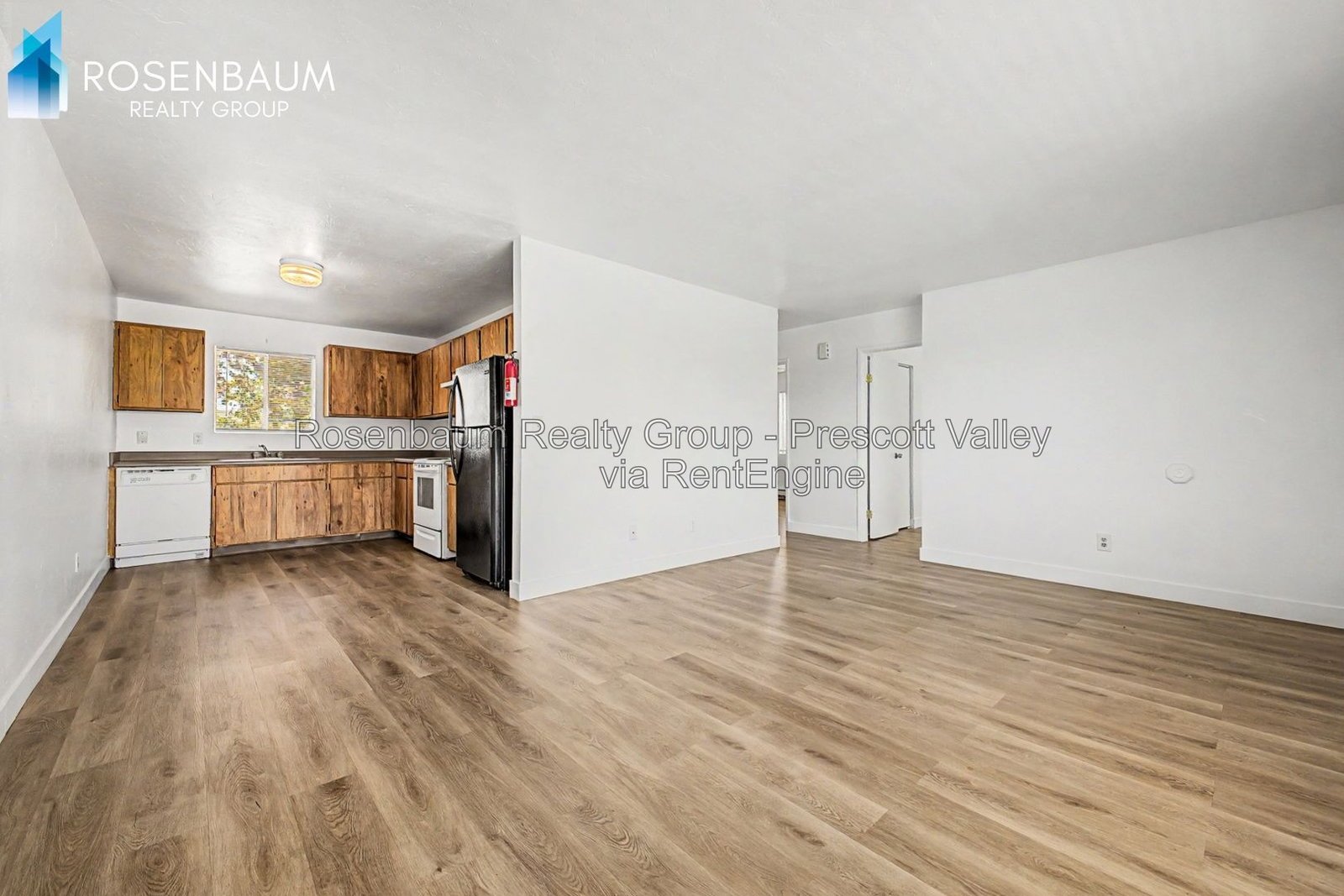 Charming 2-bedrooms, 1-bath upstairs apartment in the heart of Prescott Valley! property image